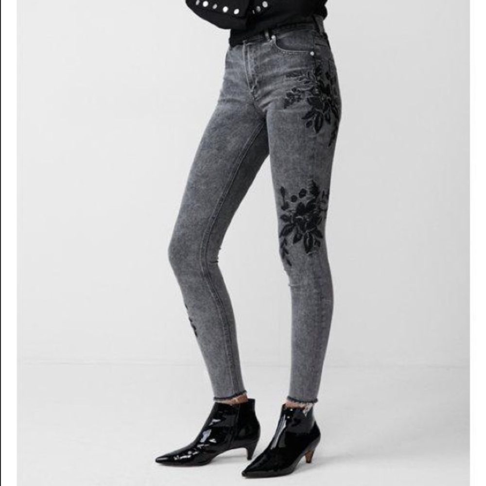 EXPRESS High Rise Embroidery Jeans